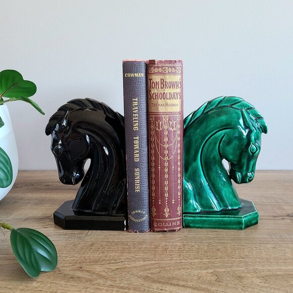 horses bookends Other - Black and green ceramic horses bookends.